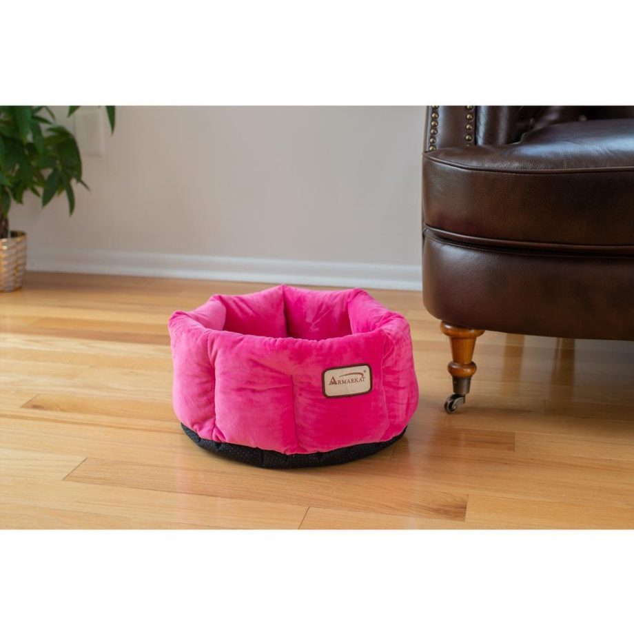 Armarkat Pet Bed Model C03CZ Pink