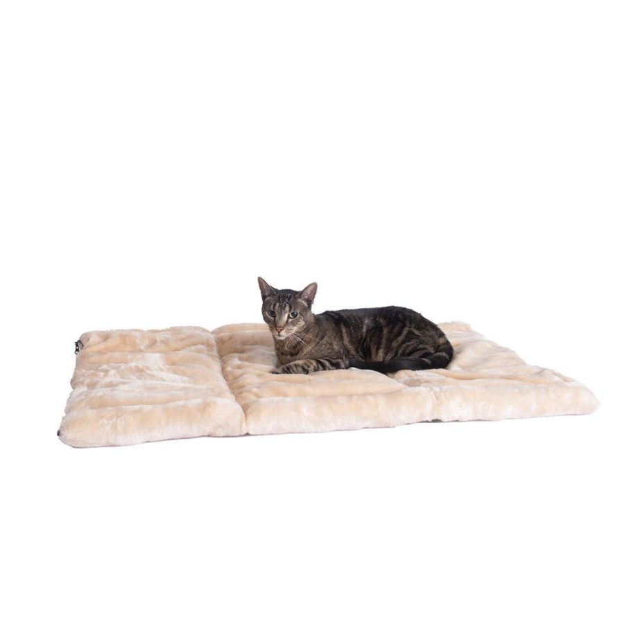 Armarkat Cat Bed/Pad Model C16HTH/MH Indian Red & Beige